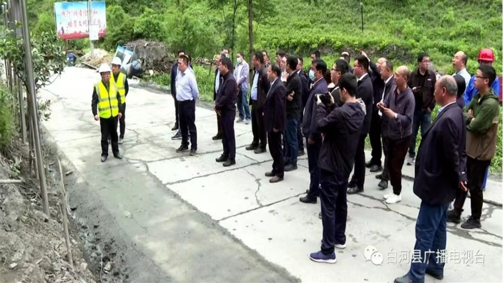 接受修改-投稿库05251658_副本.png