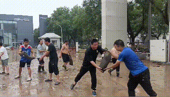 234f23e3bd5c461e2b29a1ce981be67a.gif